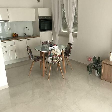 Sweet Apartments Сплит Экстерьер фото